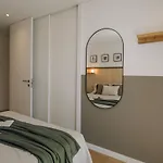 Talamone - 2 Bedrooms And Balcony In Alvalade Lisbona