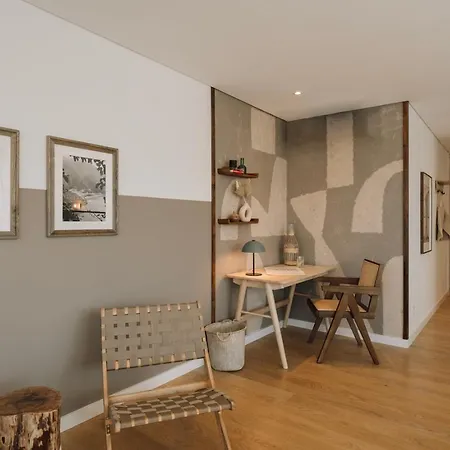 Talamone - 2 Bedrooms And Balcony In Alvalade Апартаменты