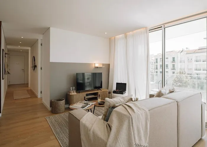 아파트 Talamone - 2 Bedrooms And Balcony In Alvalade 리스본